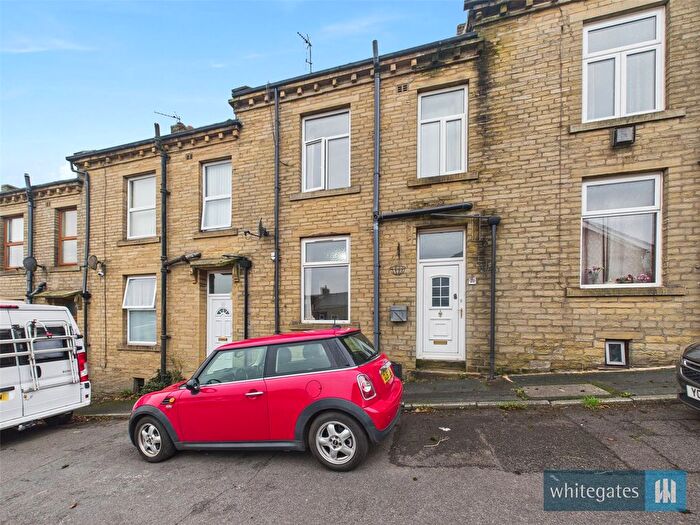 4 Bedroom Terraced House For Sale In John Street, Denholme, Bradford, West Yorkshire, BD13