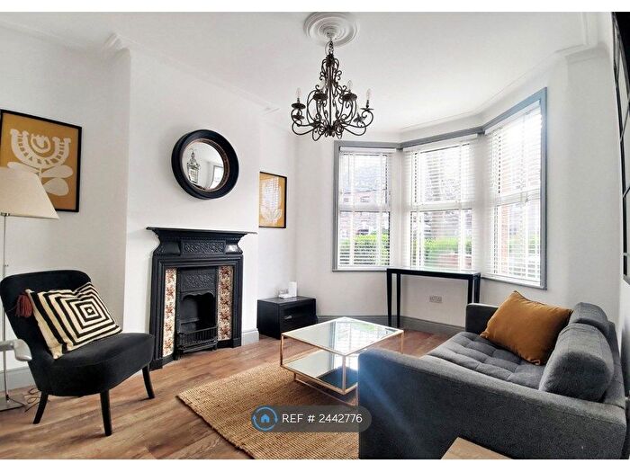 1 Bedroom Flat To Rent In Carr Road, London, E17