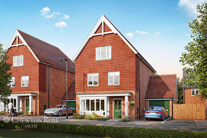 4 Bedroom Detached House For Sale In Kings Ride, Ascot, SL5