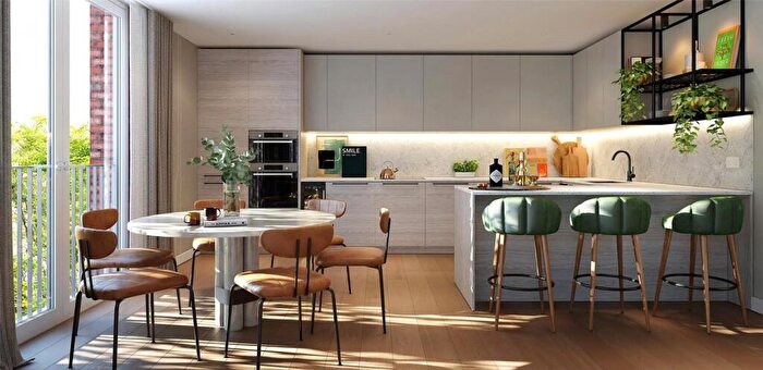 2 Bedroom Flat For Sale In Heron Wharf, E14