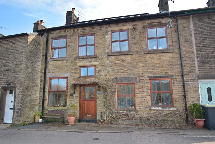 5 Bedroom Terraced House For Sale In Old Road, Whaley Bridge, SK23