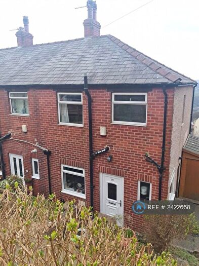 2 Bedroom End Of Terrace House To Rent In Plane Tree Nest, Halifax, HX2
