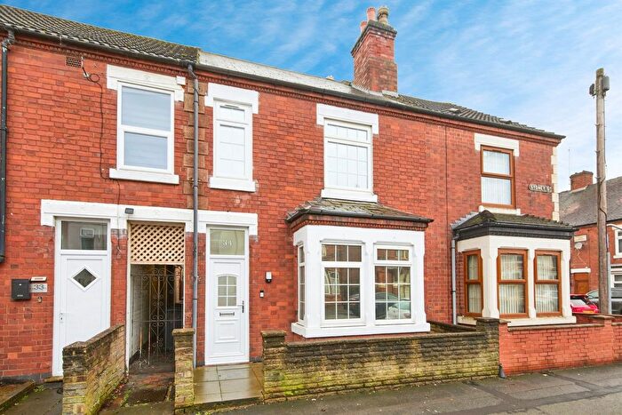 4 Bedroom Terraced House For Sale In Sydney Street, Burton-On-Trent, DE14