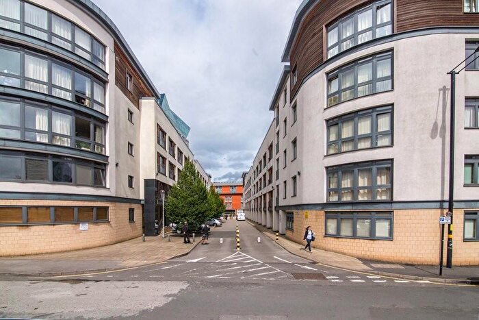 2 Bedroom Apartment To Rent In Postbox, Upper Marshall Street, Birmingham, B1