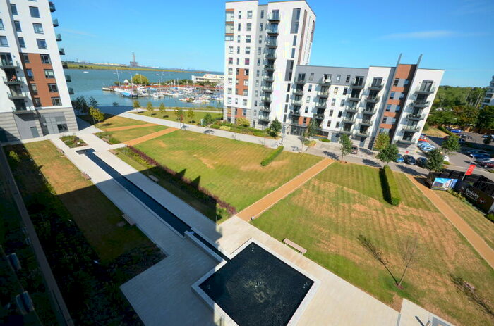 2 Bedroom Apartment To Rent In Peninsula Quay, Pegasus Way, Gillingham, ME7