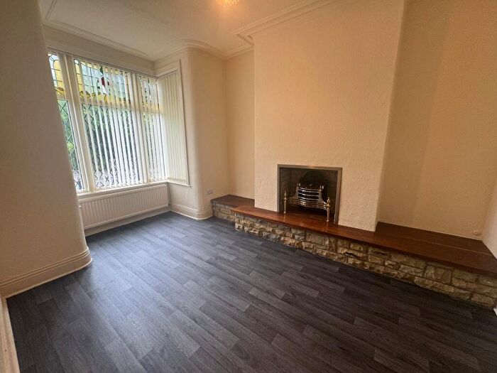 3 Bedroom House To Rent In Wibsey Park Avenue, Bradford, BD6