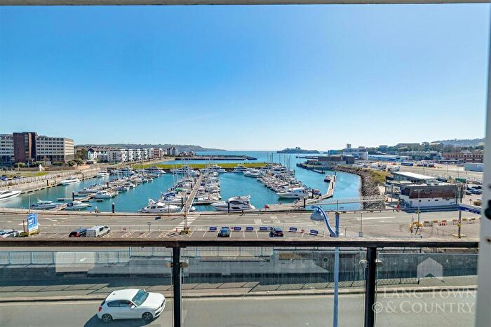 2 Bedroom Apartment To Rent In Brittany Street, Millbay, Plymouth, PL1
