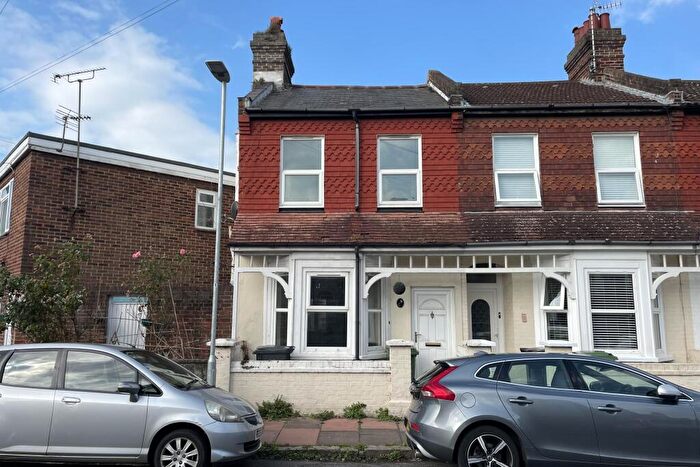 2 Bedroom End Of Terrace House For Sale In Winchcombe Road, Eastbourne, East Sussex, BN22