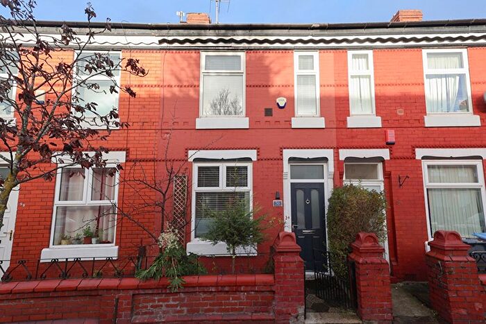 2 Bedroom Terraced House To Rent In Thornton Road, Rusholme, M14