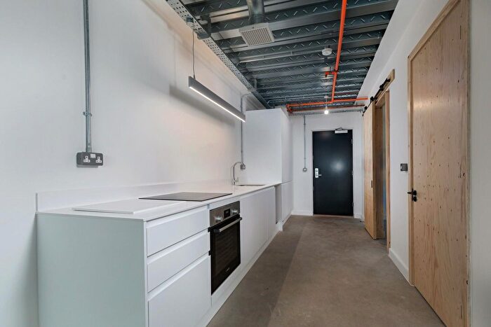 1 Bedroom Flat To Rent In Aire Lofts, Leeds, LS9