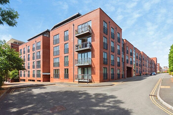 1 Bedroom Flat For Sale In Hutchings Lane, Shirley, Solihull, B90