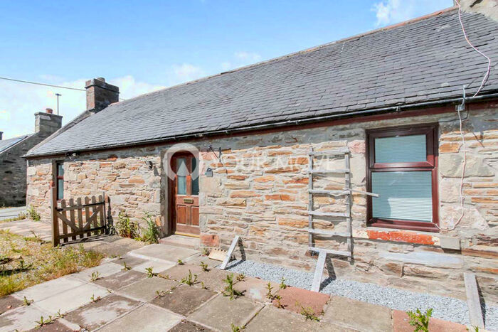 1 Bedroom Bungalow For Sale In Back Street, Newmill, Keith, Moray, AB55