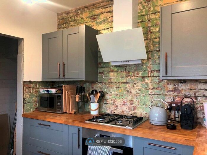 1 Bedroom Flat To Rent In Gareth Grove, Bromley BR1