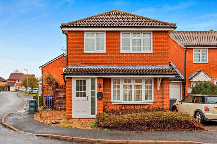 3 Bedroom Detached House To Rent In Impala Drive, Cambridge, CB1