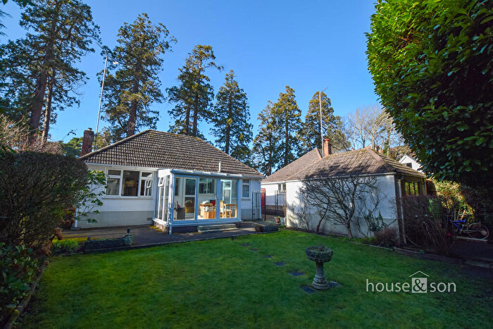 2 Bedroom Detached Bungalow For Sale In Knole Gardens, East Cliff, Bournemouth, BH1