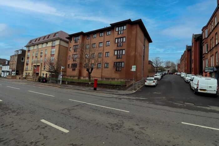 2 Bedroom Flat To Rent In Clarkston Road, Cathcart, Glasgow, G44