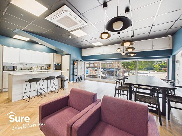 2 Bedroom Flat To Rent In Hamilton House, Marlowes, Hemel Hempstead, Hertfordshire, HP1