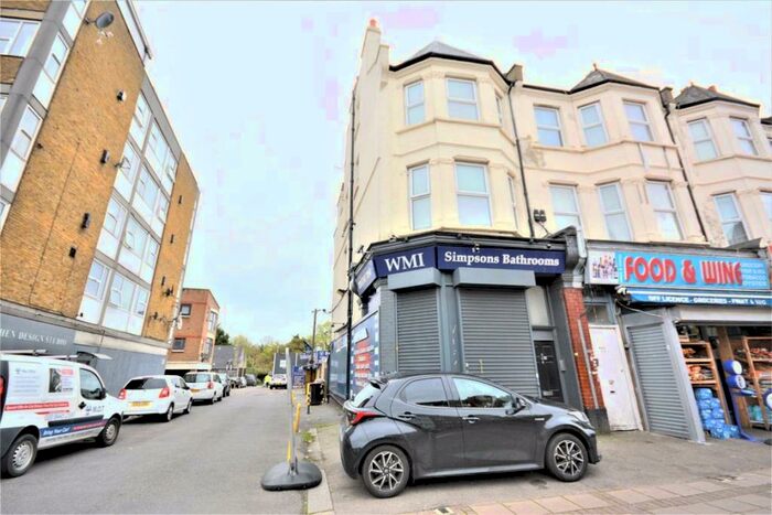 1 Bedroom Flat To Rent In High Road, London, N12