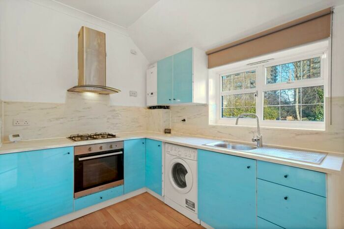 3 Bedroom Flat To Rent In Oakington Manor Drive, Wembley, Greater London, HA9