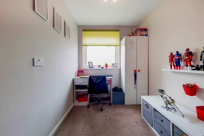 2 Bedroom Maisonette To Rent In Norwich Road, Thornton Heath, CR7