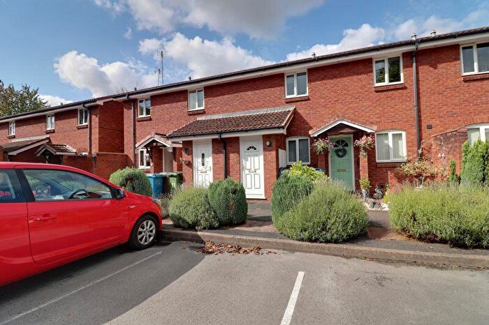 1 Bedroom Flat To Rent In Sandon Mews, Stafford, Staffordshire, ST16
