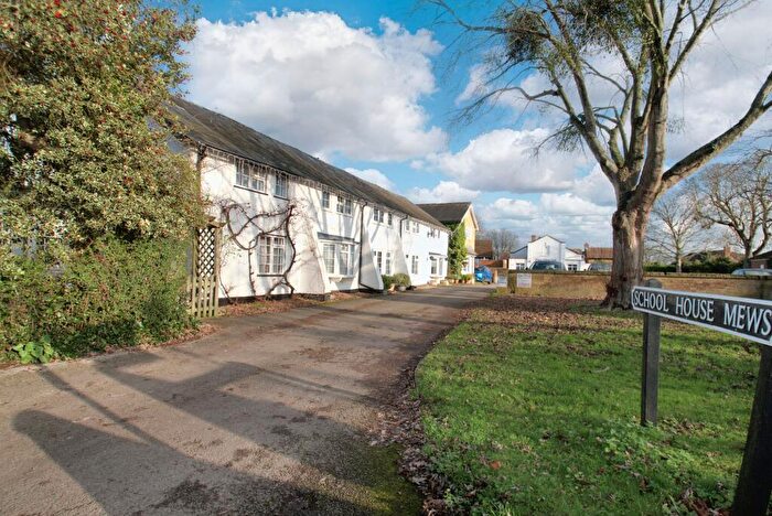 2 Bedroom Terraced House For Sale In High Street, Silsoe, MK45