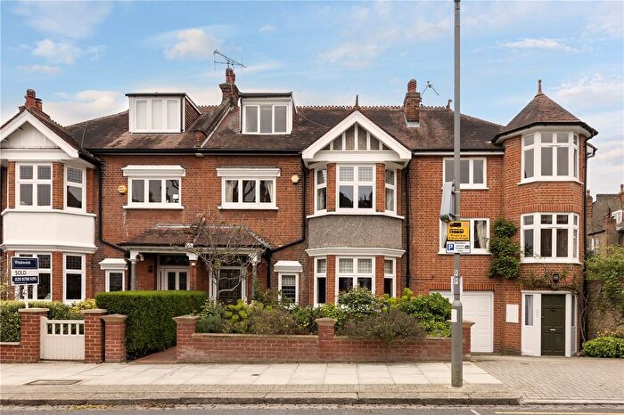 6 Bedroom End Of Terrace House For Sale In Larpent Avenue, Putney, London, SW15