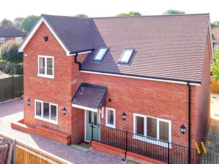 3 Bedroom Detached House For Sale In Greenmere, Brightwell-Cum-Sotwell, OX10