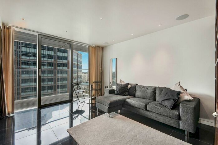 Flat To Rent In The Heron, EC2Y