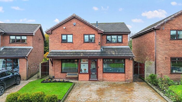 4 Bedroom Detached House For Sale In Holdenbrook Close, Leigh, WN7