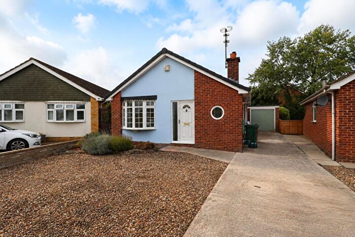 2 Bedroom Detached Bungalow For Sale In Chapelfields, Holme On Spalding Moor, YO43