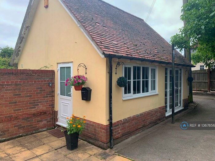 Studio To Rent In The Street, Sudbury, CO10