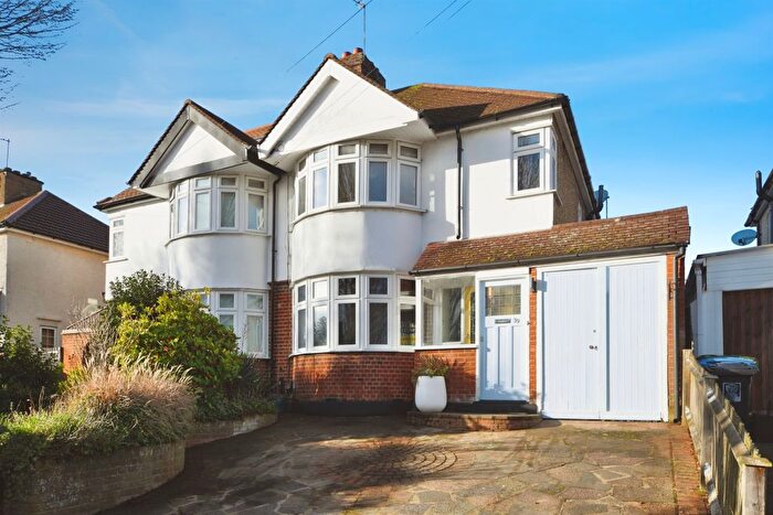 3 Bedroom Semi Detached House For Sale In Hillrise Avenue, Watford, WD24