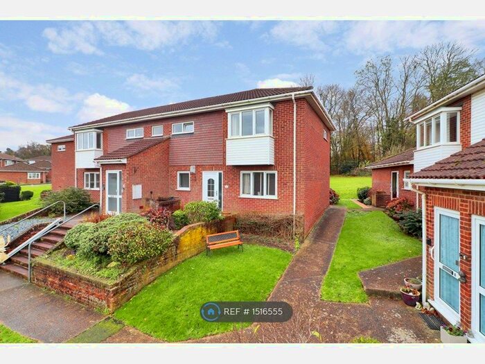 1 Bedroom Flat To Rent In Bedford Square, Longfield, DA3