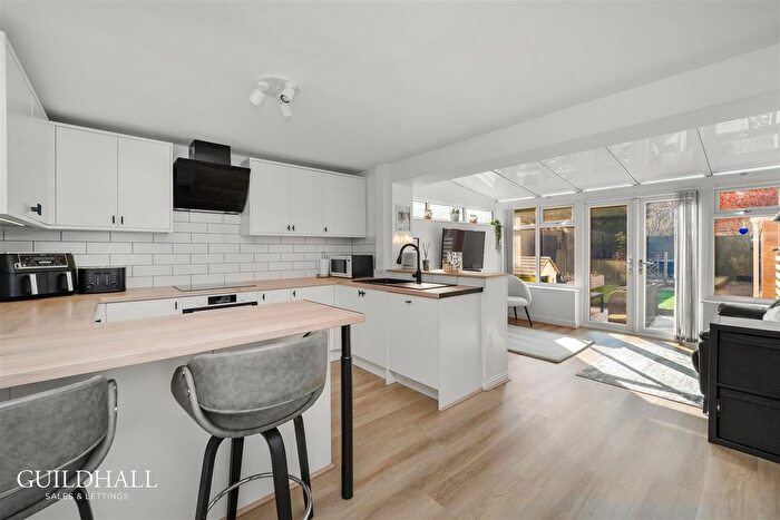 3 Bedroom Semi Detached House For Sale In , Claughton Avenue, Clayton-Le-Woods, Lancashir, PR25