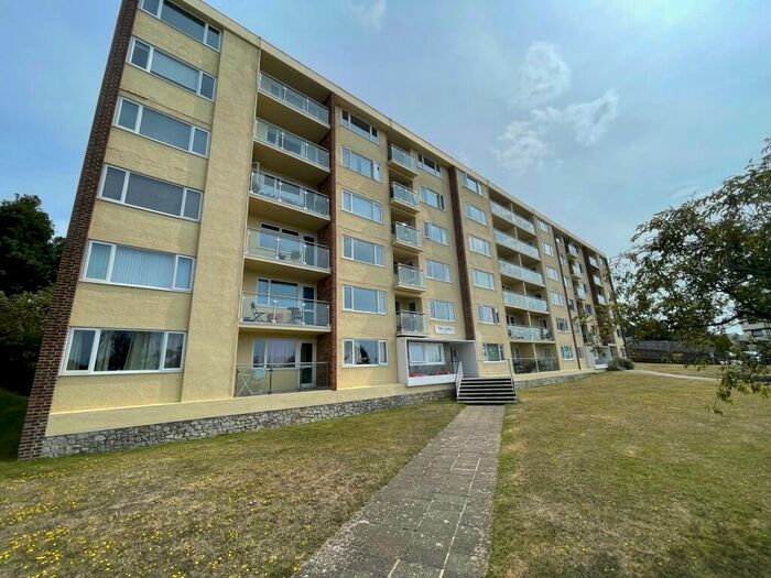 1 Bedroom Apartment To Rent In Upperton Road, Eastbourne, BN21