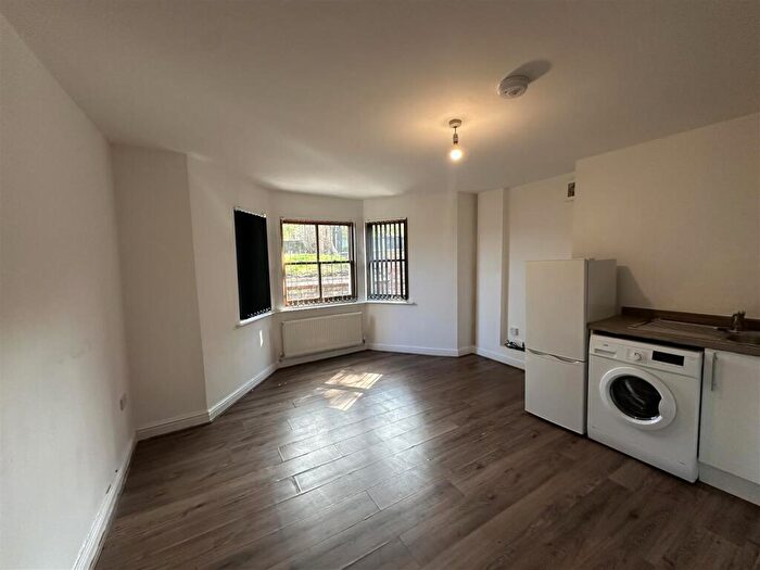 1 Bedroom Apartment To Rent In Hawthorne Road, Bootle, L20