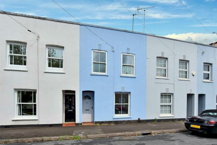 2 Bedroom Terraced House To Rent In Albert Street, Windsor, Berkshire, SL4