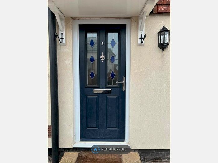 2 Bedroom End Of Terrace House To Rent In Chapel Street, Thatcham, RG18