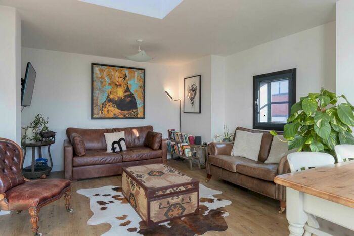 2 Bedroom Apartment To Rent In Derwent Foundry, Mary Ann Street, Birmingham, B3