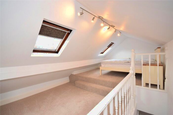 2 Bedroom Terraced House To Rent In Highbury Terrace, Meanwood, Leeds, LS6