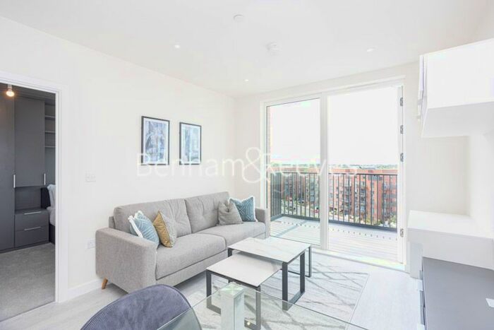 1 Bedroom Flat To Rent In Henry Strong Road, Harrow, HA1