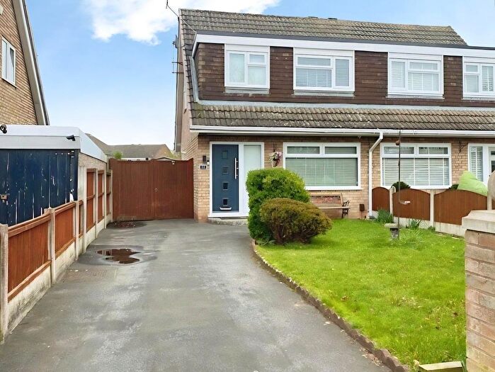 3 Bedroom Semi-Detached House For Sale In Lupus Way, Ellesmere Port, CH66