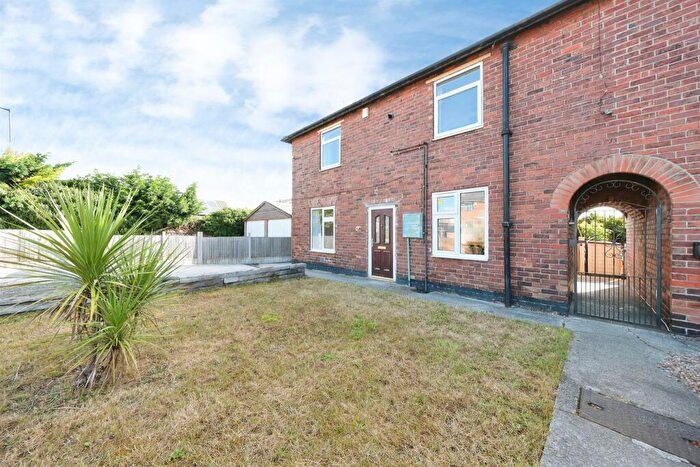 3 Bedroom End Of Terrace House For Sale In Grange Lane, Maltby, Rotherham, S66