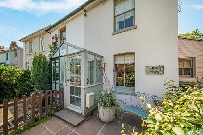 3 Bedroom Semi-Detached House For Sale In Bembridge, Isle Of Wight, PO35