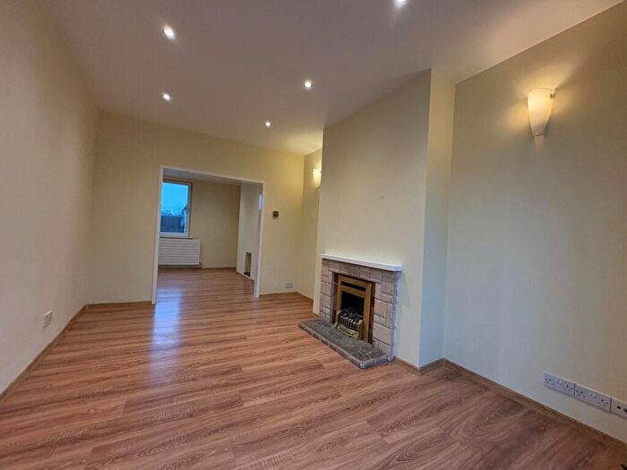 3 Bedroom Terraced House To Rent In Somerton Road, Newport, NP19