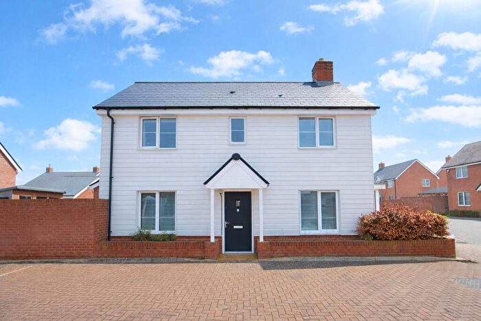 3 Bedroom Detached House For Sale In Allmand Drive, Folkestone, Kent, CT20