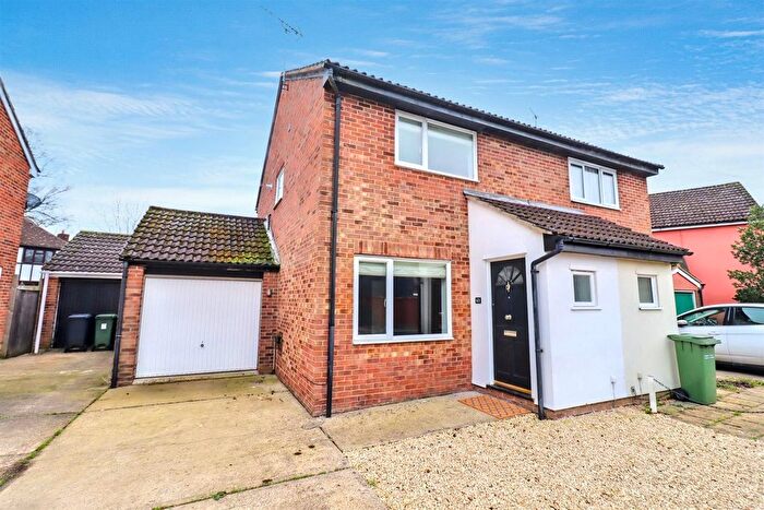 2 Bedroom Semi-Detached House To Rent In Derwent Way, Great Notley, Braintree, CM77