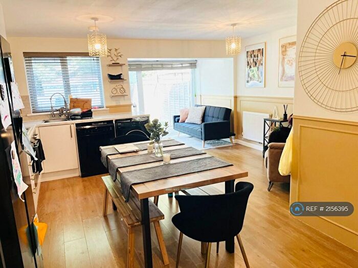 5 Bedroom Terraced House To Rent In Ulcombe Gardens, Canterbury, CT2