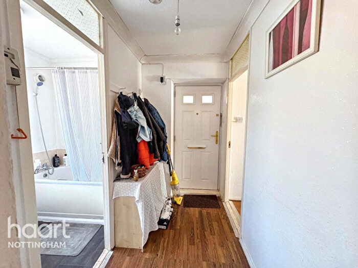 1 Bedroom Apartment For Sale In Woodgate Court, Nottingham, NG7